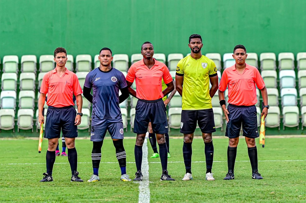 Com mistério na escalação, América-MG empata com o Itabirito antes de estreia do Campeonato Mineiro | américa-mg | ge