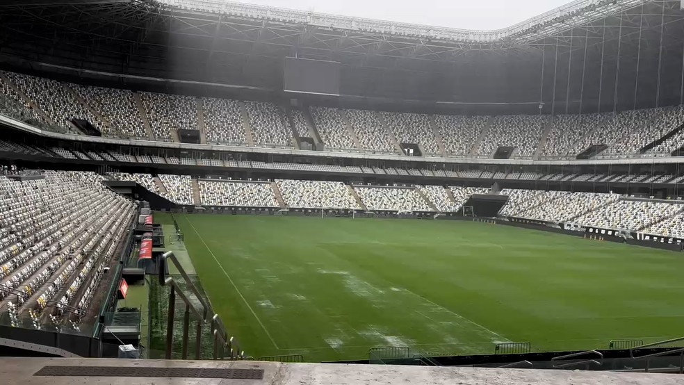 Atlético-MG x Flamengo: veja como funcionou o sistema de drenagem da Arena MRV após forte chuva; vídeo | atlético-mg | ge