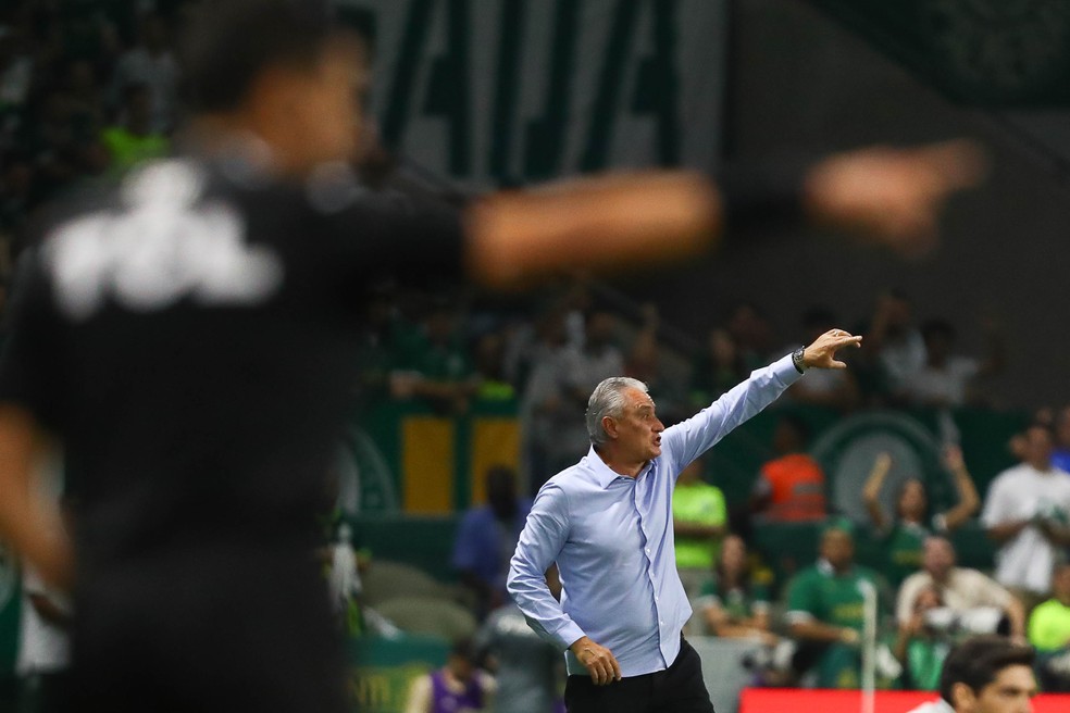 Flamengo é o quarto time que mais sofreu gols de bola aérea no Brasileiro | flamengo | ge