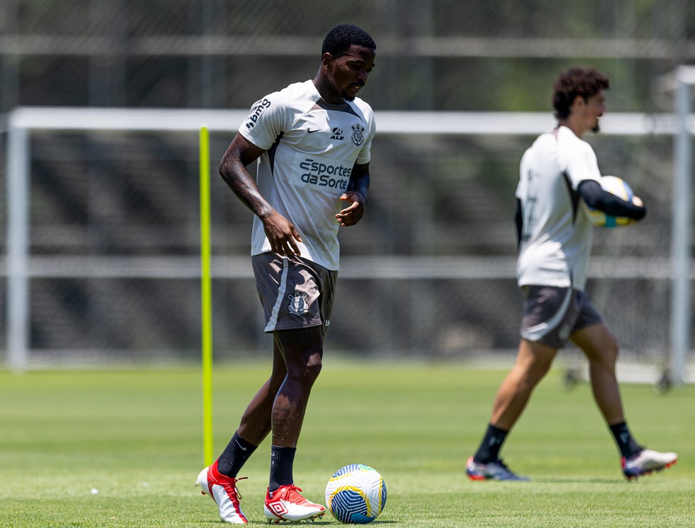 Escalação: Corinthians terá três desfalques e provável retorno de zagueiro para enfentrar o Cruzeiro | corinthians | ge