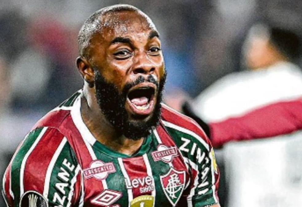 Manoel celebra renovação com o Fluminense para 2025: "Honrado e motivado" | fluminense | ge