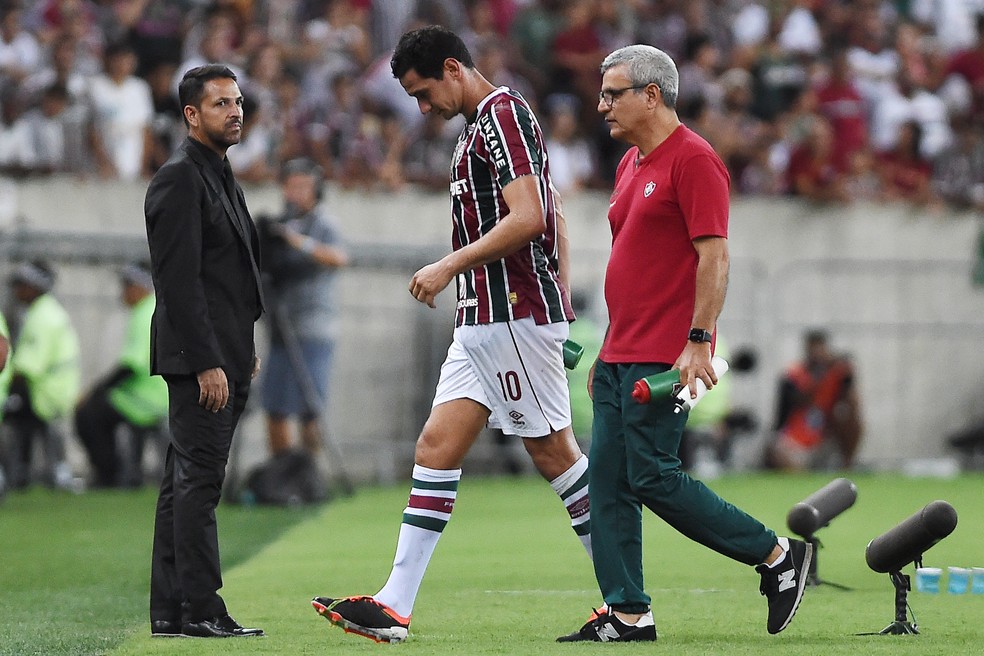 Lesão de Ganso preocupa mais do que a de Keno, que deve jogar contra o Athletico-PR | fluminense | ge