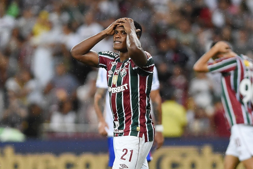 Olympiakos faz proposta por Arias, mas Fluminense considera valores baixos | fluminense | ge