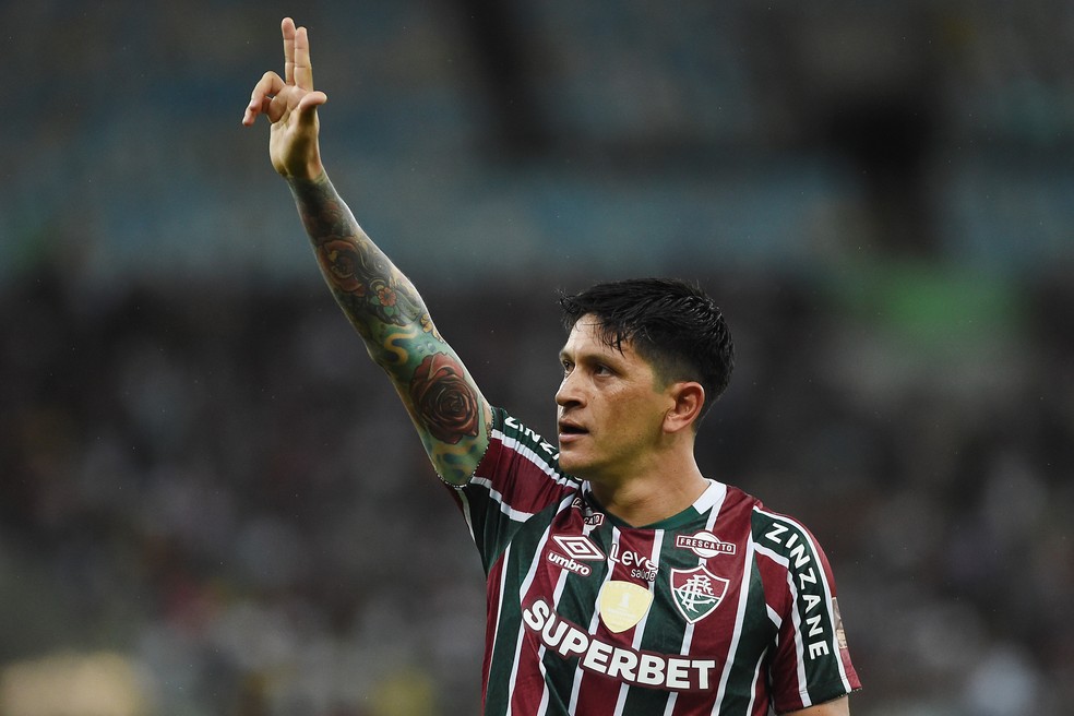 Cano, do Fluminense, iguala Bruno Henrique e entra no Top 3 de artilheiros do Novo Maracanã | fluminense | ge