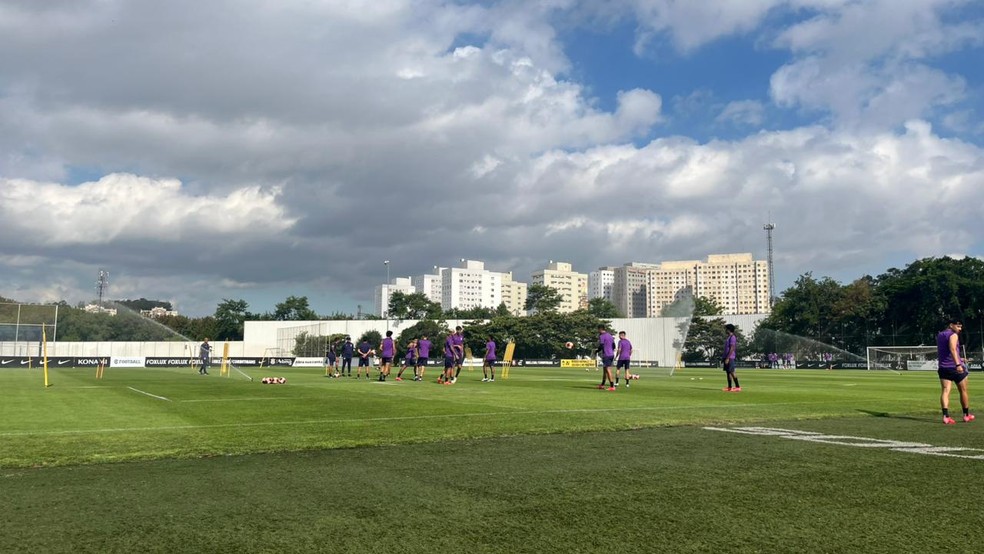 Treino do Corinthians: Memphis segue fora, e Félix Torres vira desfalque para estreia do Paulistão | corinthians | ge