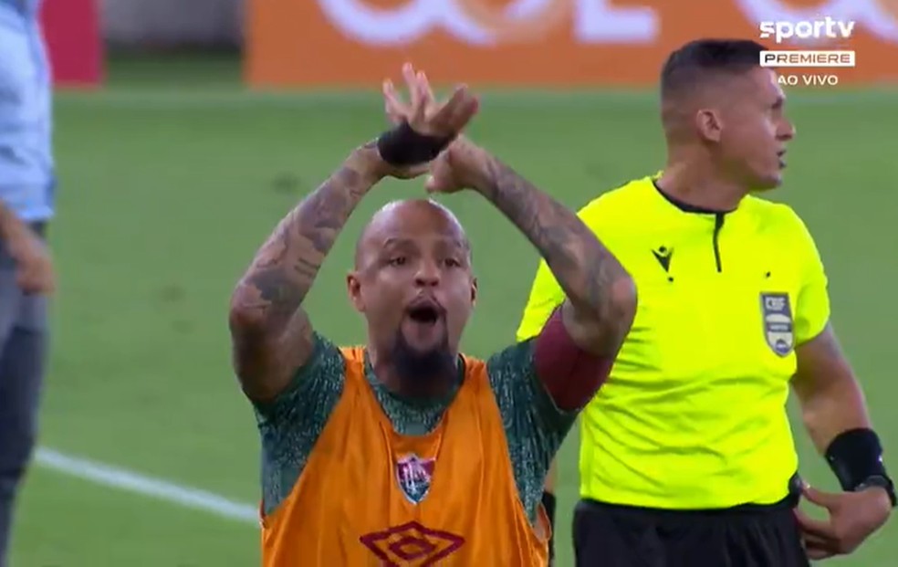 Felipe Melo, do Fluminense, pega cinco jogos de suspensão por ofensas contra a arbitragem | fluminense | ge