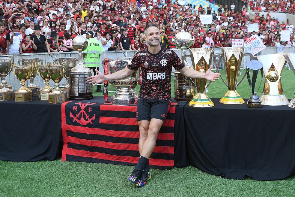 Mundial de Clubes 2025: Diego Ribas vai representar o Flamengo em sorteio dos grupos em Miami | flamengo | ge