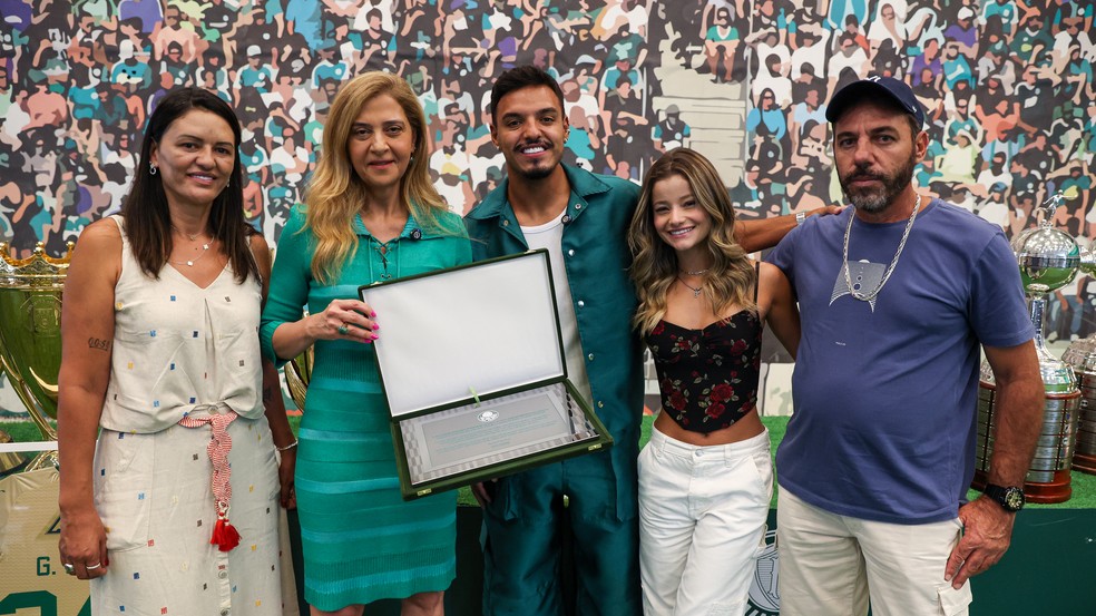 Palmeiras faz homenagem a Gabriel Menino; entenda por que Dudu não teve mesma despedida | palmeiras | ge