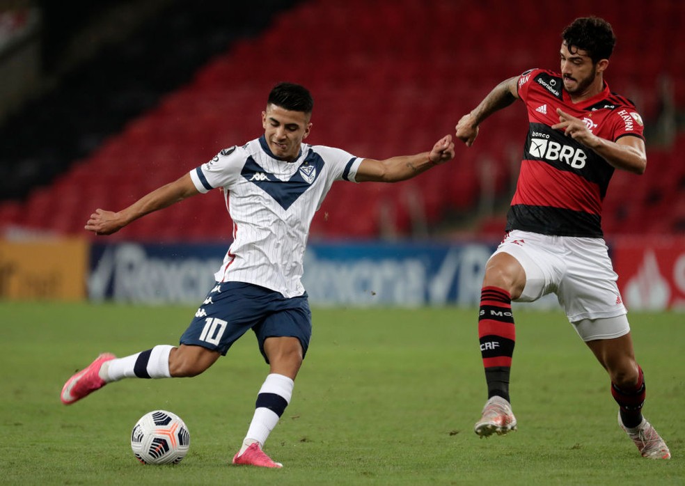 Almada na Libertadores: meia do Botafogo jogou o torneio sem torcida e enfrentou o Flamengo | botafogo | ge