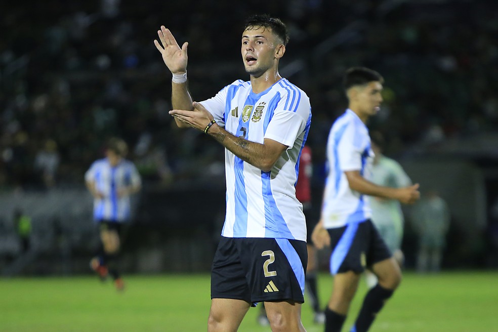 Newell's diz que Vasco não enviou contrato por Glavinovich e se defende: "Não houve demora" | vasco | ge