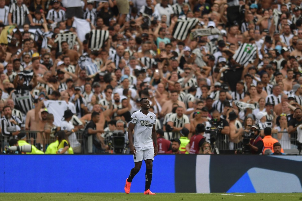 Meditação e foco: como Luiz Henrique "visualizou" gol na final da Libertadores | botafogo | ge