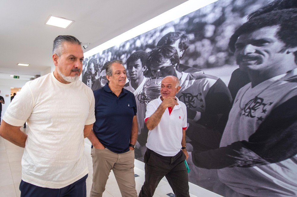 O poderoso Boto: português se apresenta com a missão de mudar o futebol do Flamengo | flamengo | ge