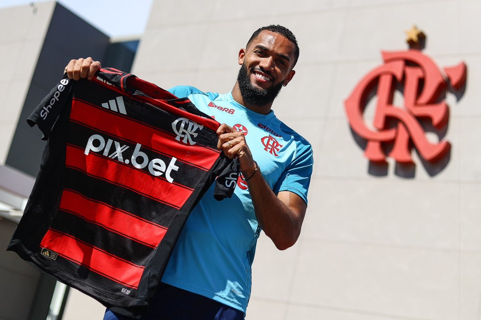 Sem Luiz Araújo e com Juninho, Flamengo define relacionados para enfrentar o Volta Redonda | flamengo | ge