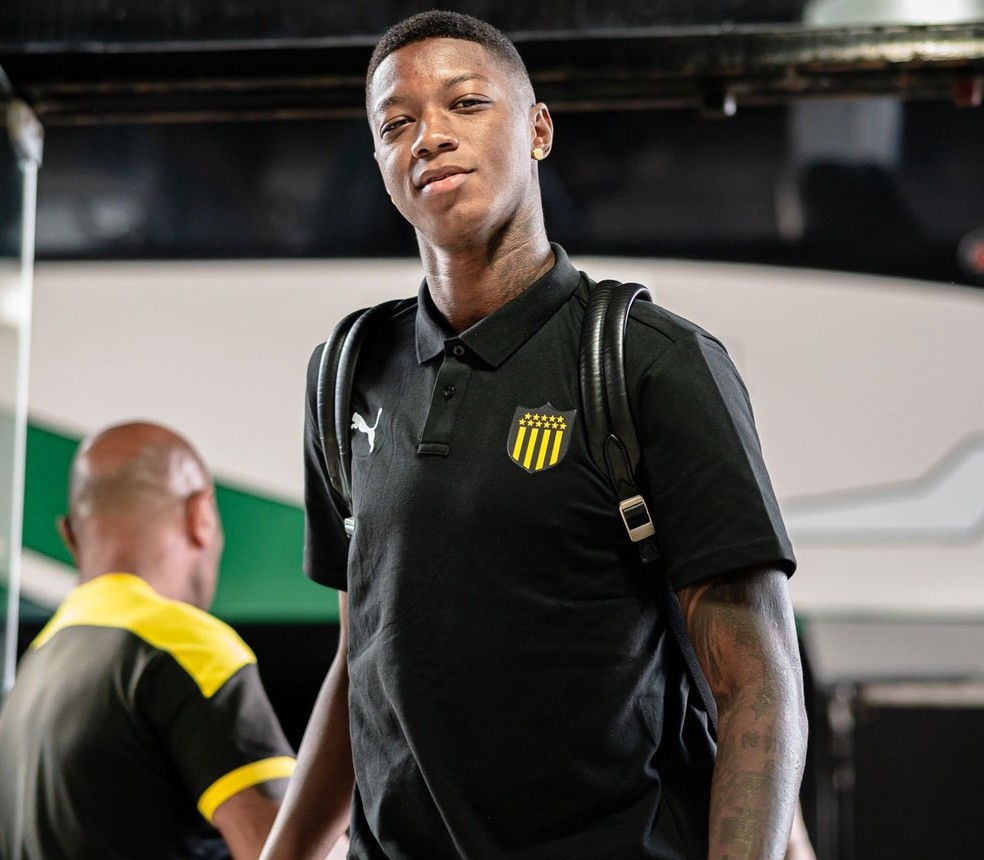 Rival do Botafogo, Peñarol tem nove jogadores com passagens apagadas no Brasil | botafogo | ge