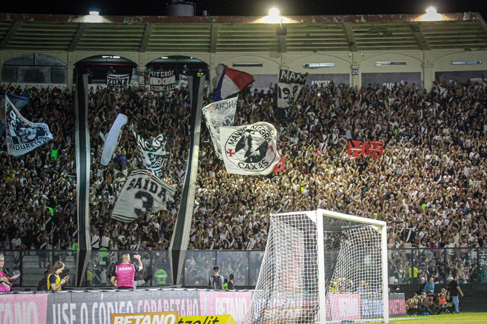 Torcida do Vasco esgota ingressos para jogo contra o Cuiabá | vasco | ge