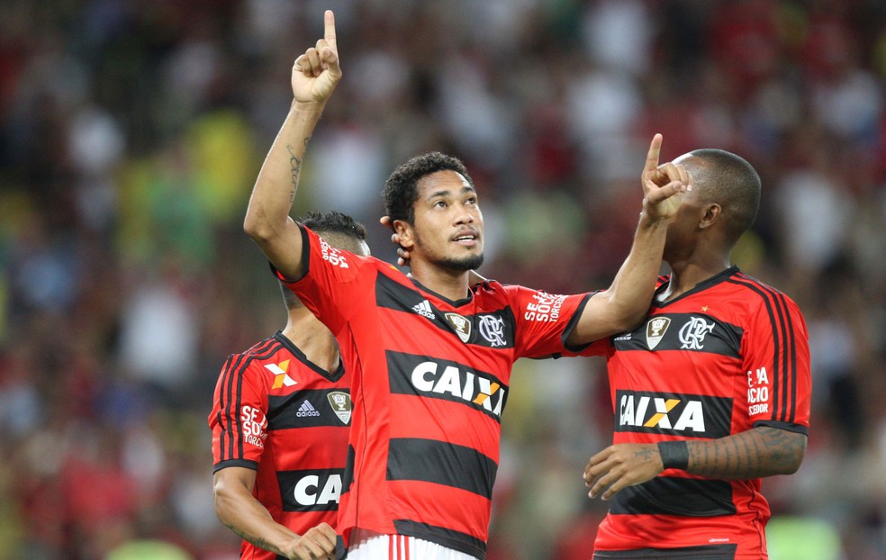 Campeão por Flamengo e Bahia, Hernane Brocador vê coração dividido na Copa do Brasil | flamengo | ge