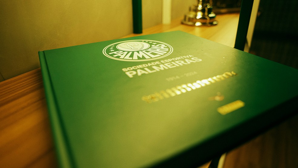 Palmeiras lança livro para celebrar os 110 anos do clube; veja detalhes e valor | palmeiras | ge