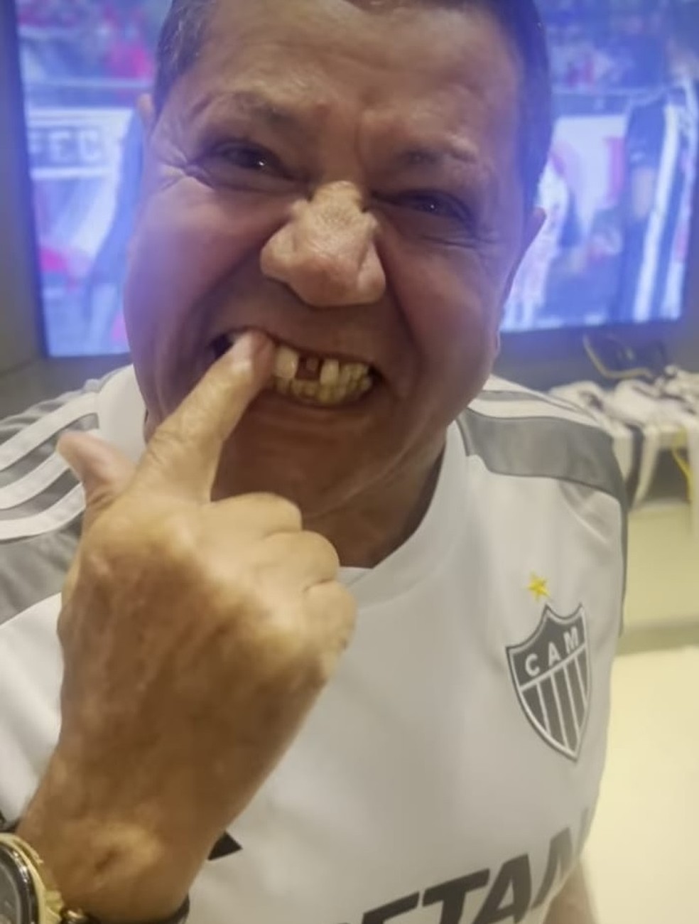 São Paulo x Atlético-MG: sem dente, pai de Hulk vai à loucura com gol da vitória do Galo; assista | atlético-mg | ge