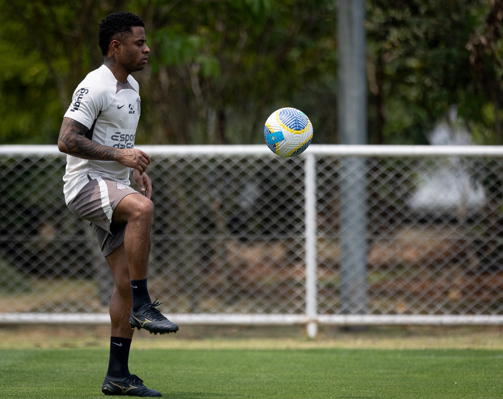 Maycon e Palacios evoluem em recuperação, mas Corinthians adota cautela sobre retornos | corinthians | ge