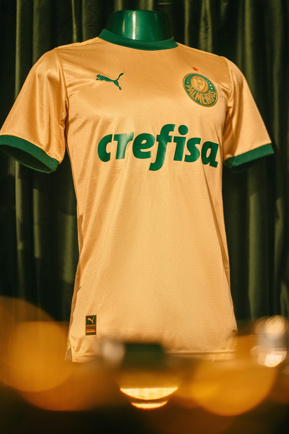 Virou amuleto? Palmeiras acumula goleadas com camisa dourada e faz torcida reviver 2023 | palmeiras | ge