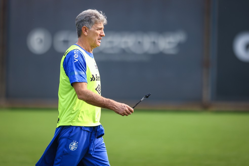 Cruzeiro dá prazo para resposta de Renato Gaúcho, mas trabalha com outros nomes | cruzeiro | ge