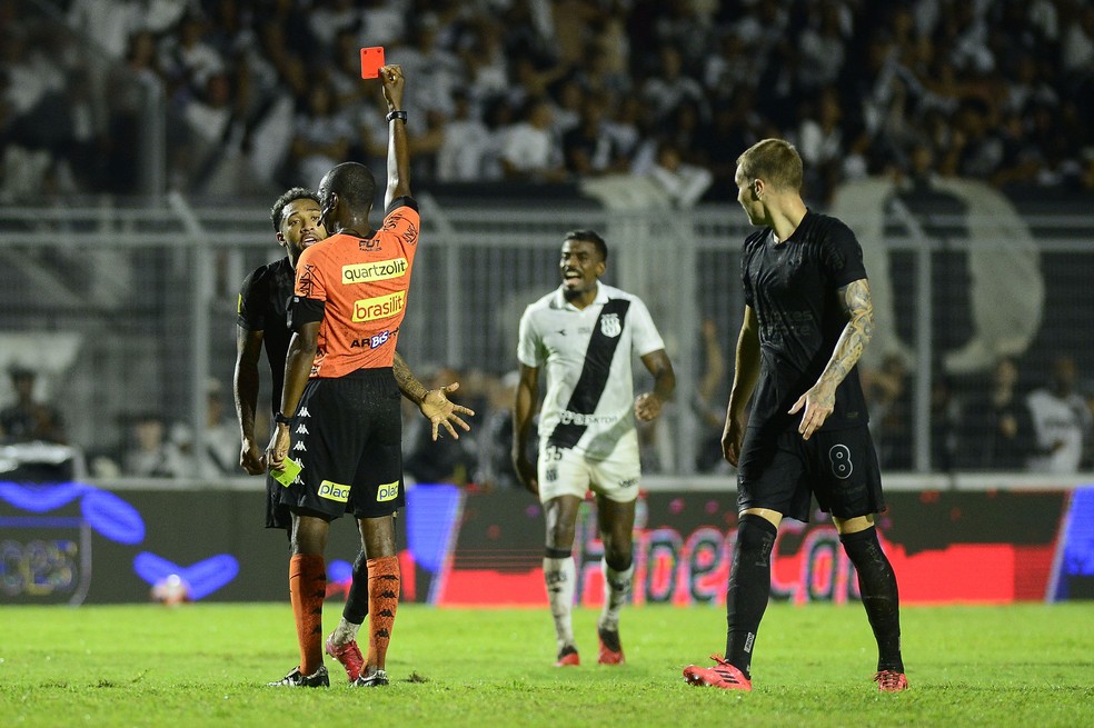 José Martínez e Alex Santana desfalcam Corinthians em duelo contra o Noroeste | corinthians | ge