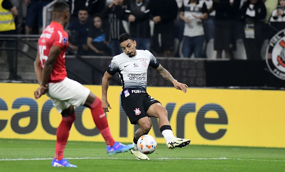 Do quase adeus a titular com Ramón Díaz: Bidu tem sequência inédita no Corinthians em 2024 | corinthians | ge