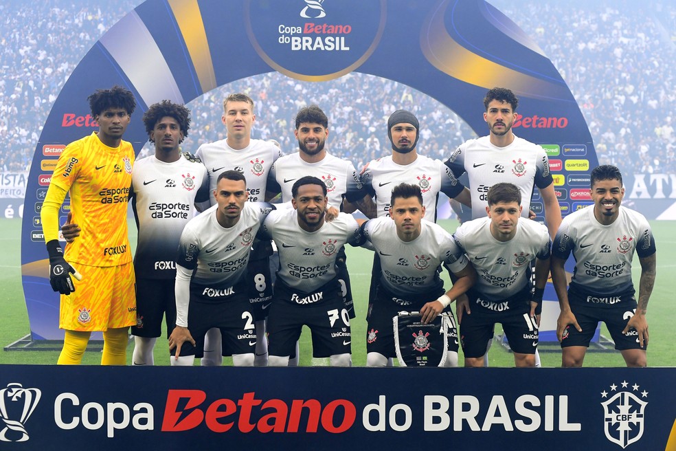 Atuações do Corinthians: ataque vai mal, e time acaba eliminado da Copa do Brasil; dê suas notas | corinthians | ge