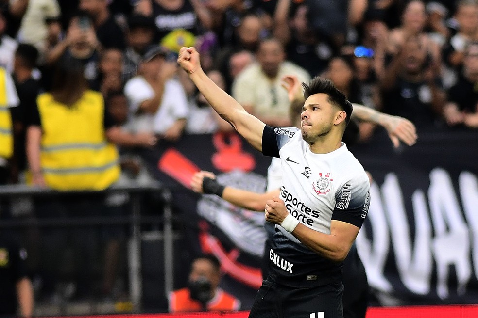 Gols, discursos e "bicho": como Romero virou líder do Corinthians após saídas de Cássio e Paulinho | corinthians | ge