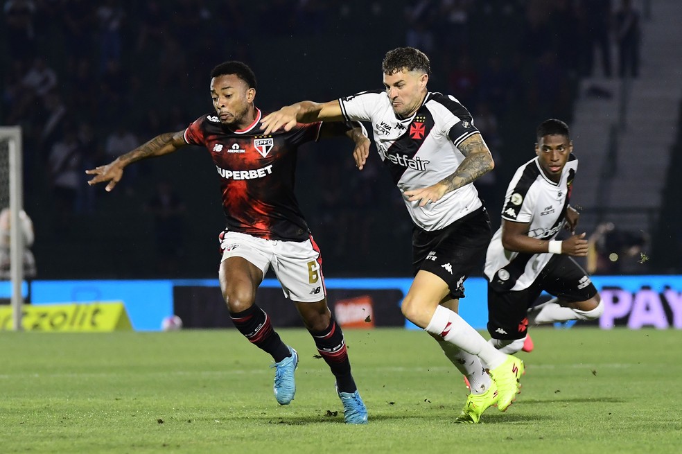 Atuações do Vasco: Léo Jardim, Maicon, Hugo Moura e Paiva são os piores; dê as suas notas | vasco | ge