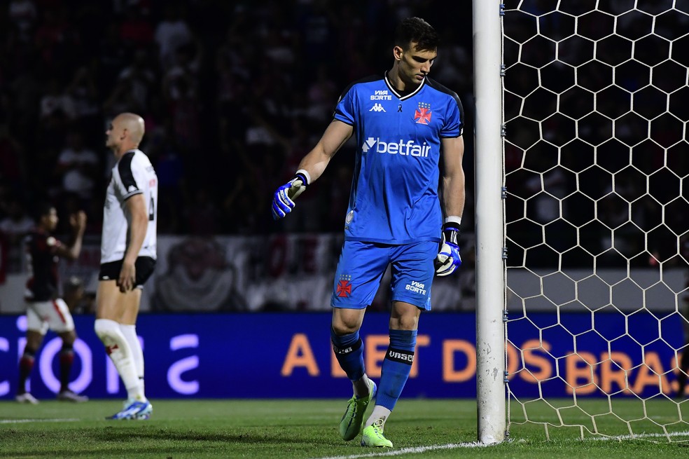 Análise: Vasco sofre sua pior derrota com Paiva e tenta juntar cacos antes de decisão | vasco | ge