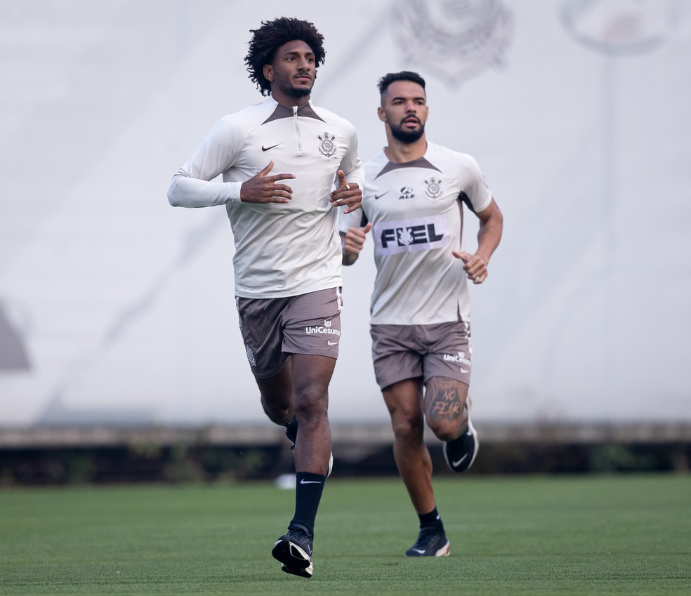 Corinthians se reapresenta com desfalques e abre preparação para duelo com Juventude | corinthians | ge