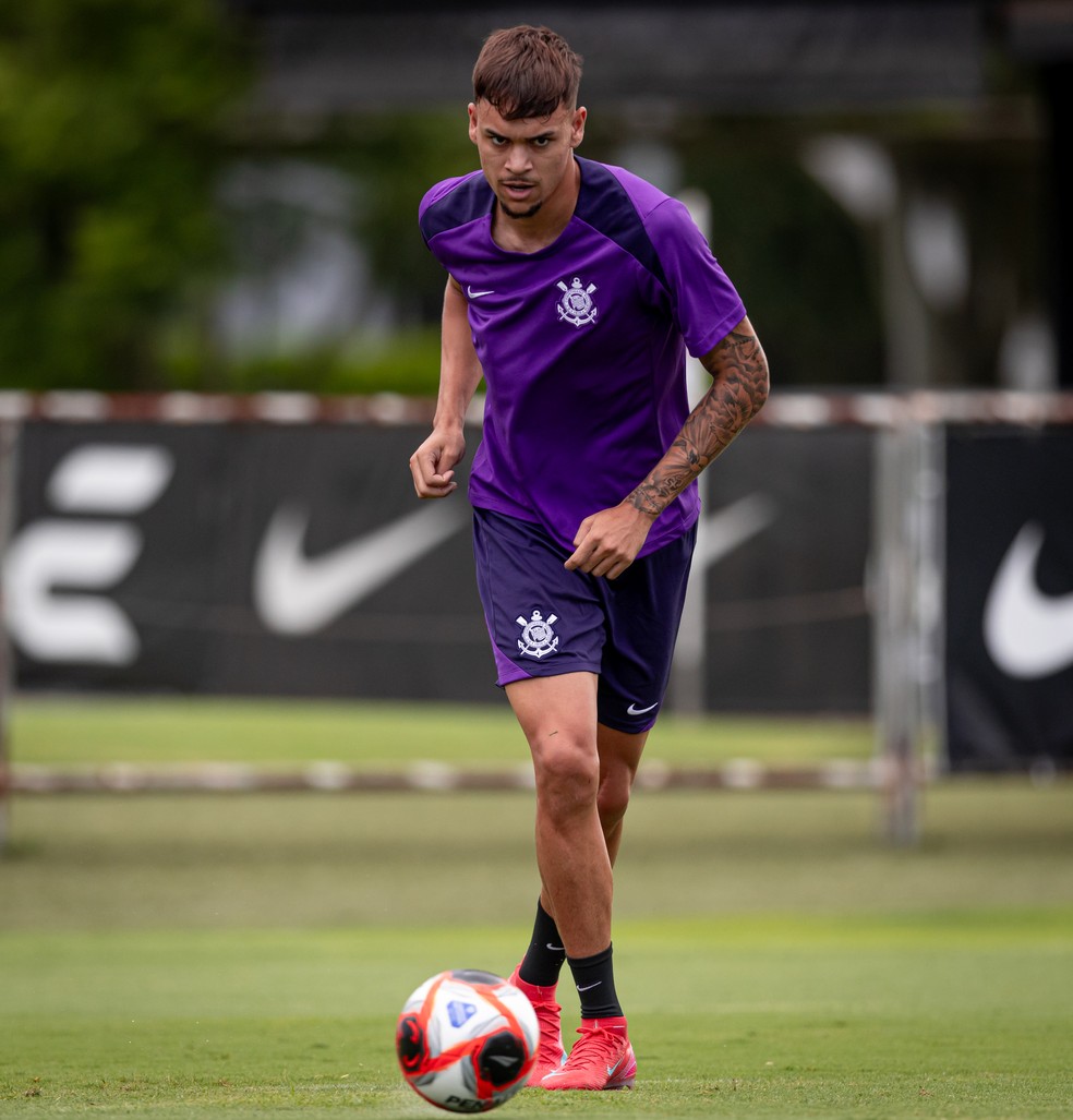 Corinthians inicia preparação para o clássico contra o São Paulo; Tchoca é desfalque no treino | corinthians | ge