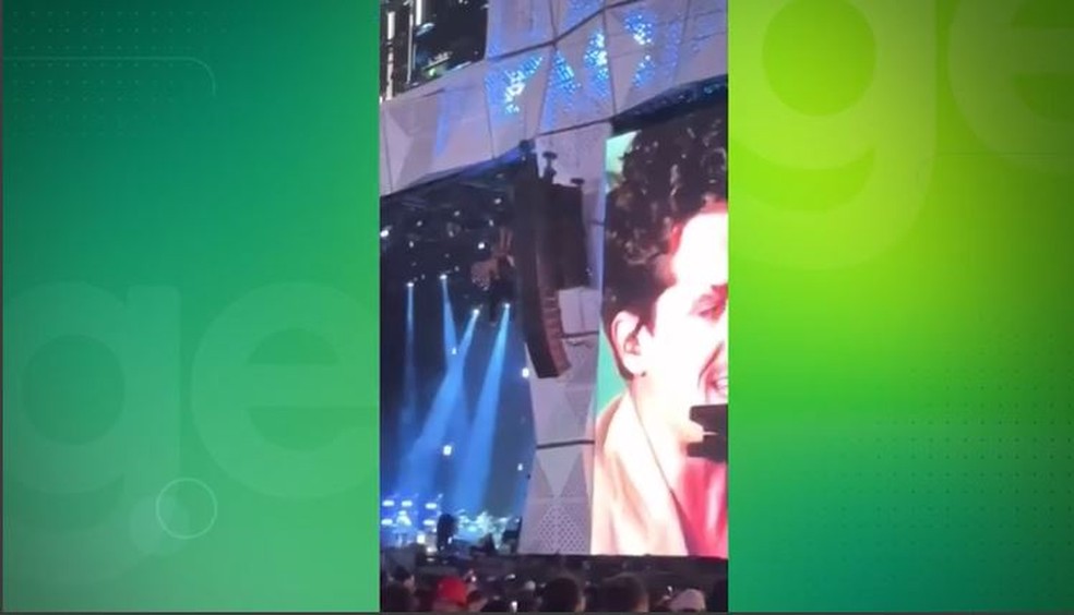 Torcedor do Botafogo atravessa tirolesa do Rock in Rio com camisa do time e viraliza; vídeo | botafogo | ge