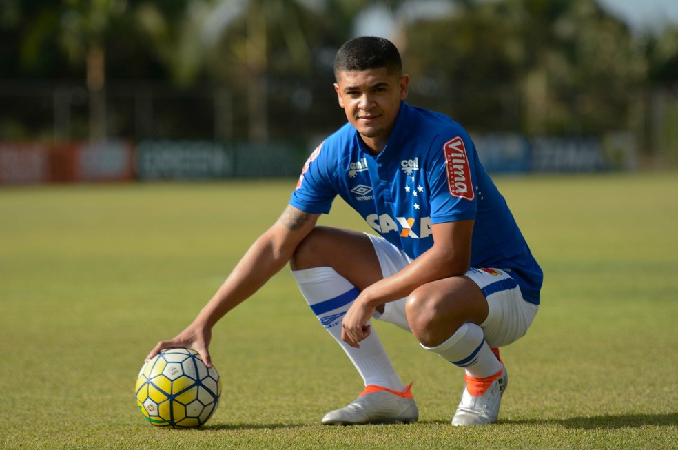 Reforço que gerou perda de pontos ao Cruzeiro, volante comenta passagem apagada: "Não fui profissional" | cruzeiro | ge