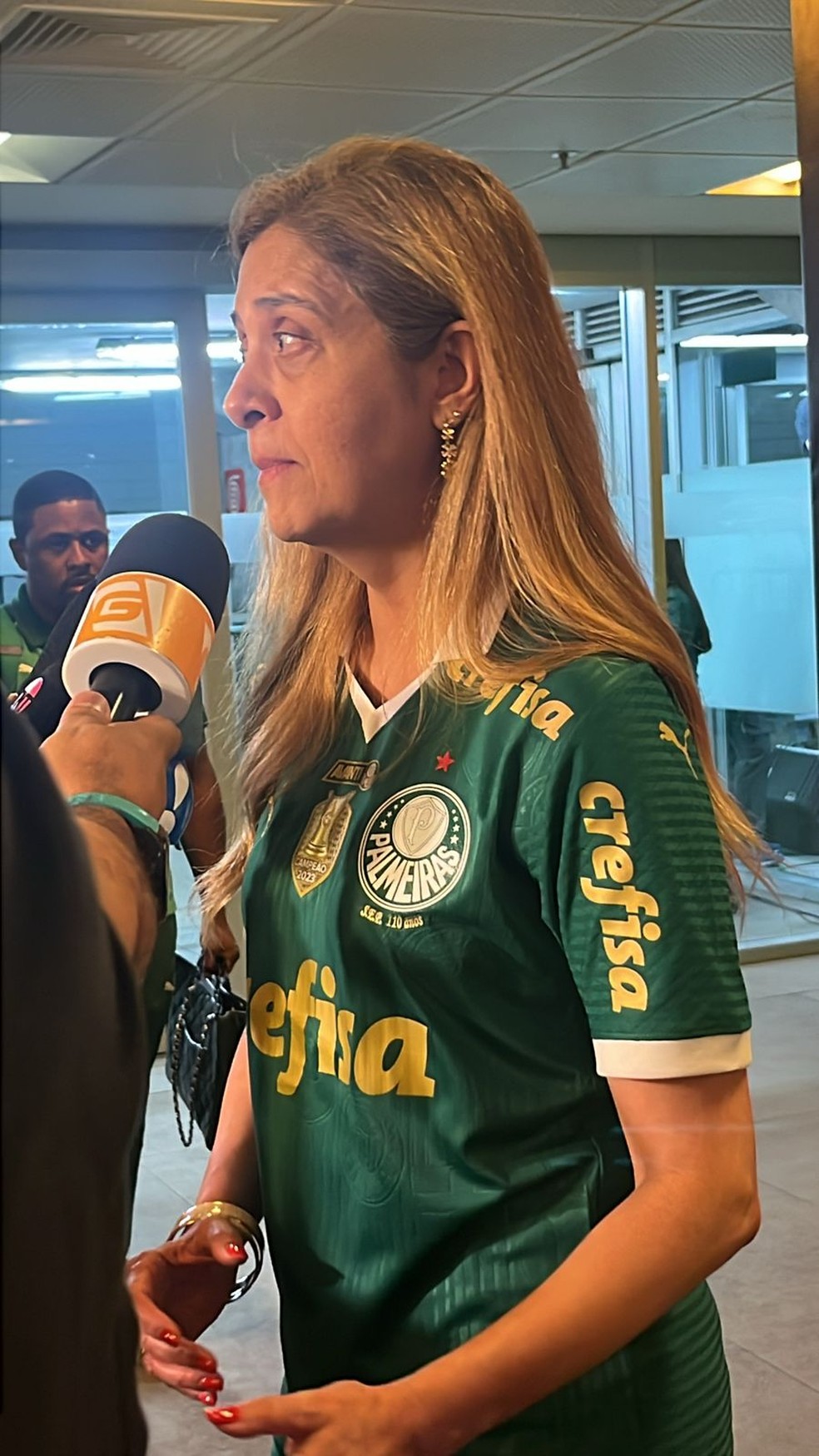 Leila Pereira parabeniza Botafogo e promete: "Palmeiras vai lutar pelo tricampeonato brasileiro" | palmeiras | ge