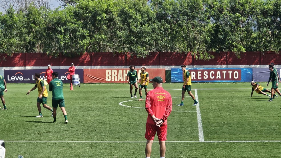 Marcelo e Cano voltam a treinar com elenco do Fluminense sem limitações | fluminense | ge