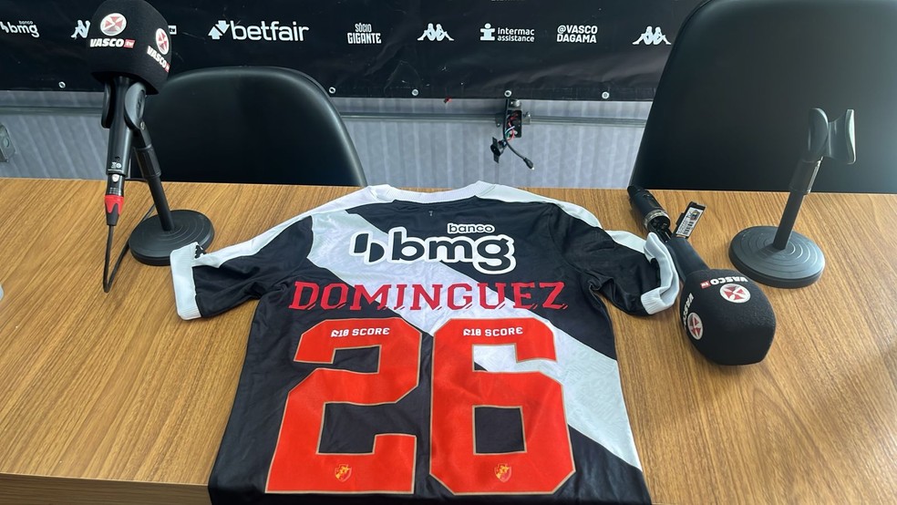 Suíço Maxime Dominguez é apresentado oficialmente pelo Vasco | vasco | ge