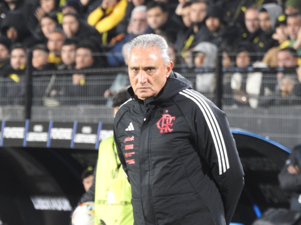 Bastidores: pressão interna sobre Tite aumenta, e jogo com Athletico-PR ganha peso extra no Flamengo | flamengo | ge