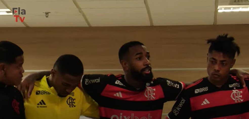 Gerson inflama vestiário com provocação de 'clima hostil' antes de Corinthians x Flamengo; veja vídeo | flamengo | ge