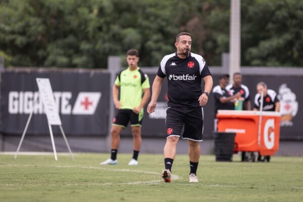 Vasco terá base bicampeã sub-20 e novato de 36 anos como técnico em início de Carioca | vasco | ge