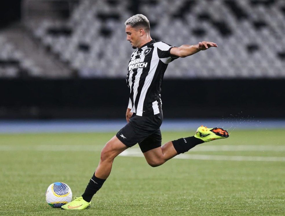 Escalação do Botafogo: Kauan Lindes deve ser titular contra o Volta Redonda | botafogo | ge