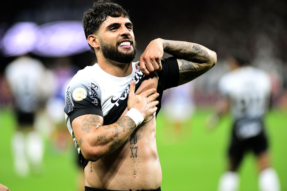 Augusto Melo promete esforço para segurar Yuri Alberto no Corinthians: "A multa dele é alta" | corinthians | ge